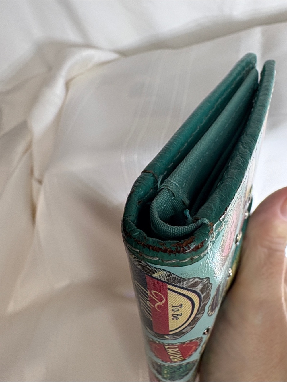 Fossil Teal Bottle Cap-Print Zip Wallet / Checkbook Cover - Picture 13 of 15